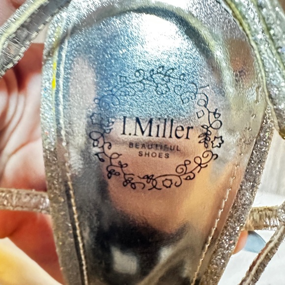 L.miller Silver glittery strapy kitten heels - Picture 6 of 6